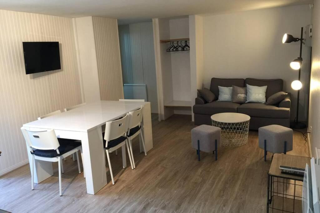 Ideal - Plage, Jardin & Jacuzzi, Proche Plage Et Thalasso - 1 A 6 Personnes 생말로 외부 사진